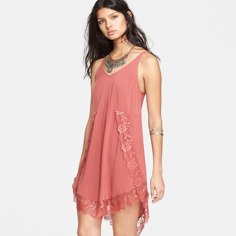 Eyelashes Lace Trim Slip